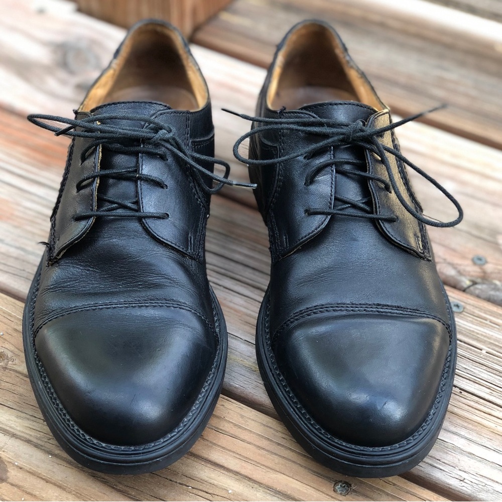 Clark’s Men’s Black Leather Dress Shoe